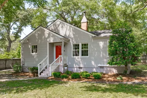 501 E Spring St, Fuquay Varina, NC 27526