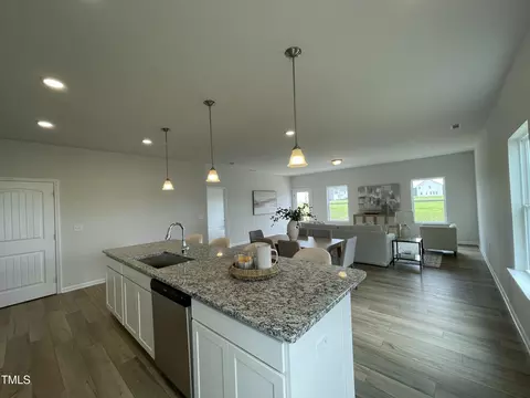 17 E Victory View Ter, Smithfield, NC 27577 photo 5