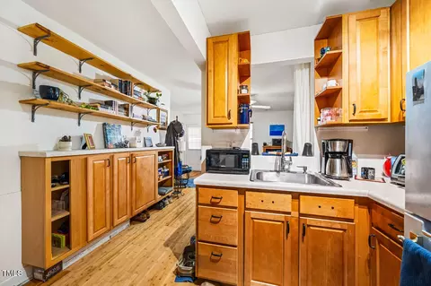 Kitchen - 7 Georgetown Ct, Durham, NC 27705 photo 3 of 3