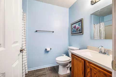 Bath - 7 Georgetown Ct, Durham, NC 27705 photo 2 of 3