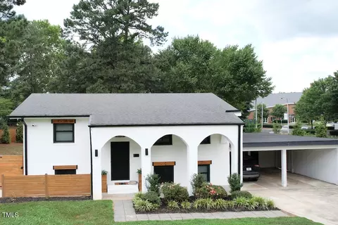 1523 Ivy Ln, Raleigh, NC 27609