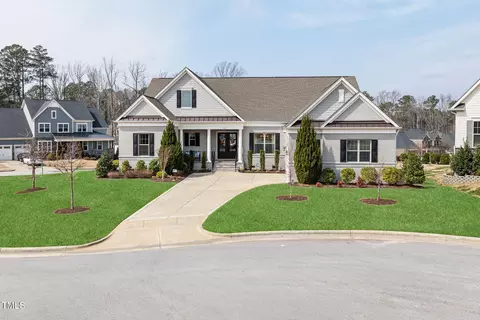 301 Rocking Ranch Ct, Cary, NC 27519