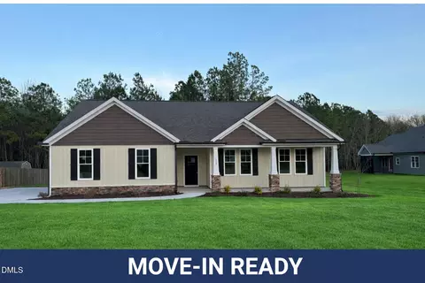 602 Tuscany Cir #( 192), Princeton, NC 27569