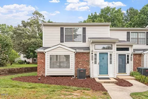 7771 Falcon Rest Cir, Raleigh, NC 27615