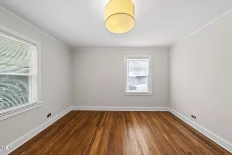 Bedroom - 7 Meadowbrook Ave, Durham, NC 27712 photo 4 of 4