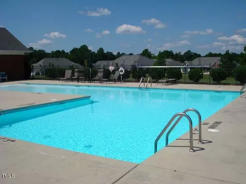Exterior - 117 Crescent Dr, Dunn, NC 28334 photo 23 of 25