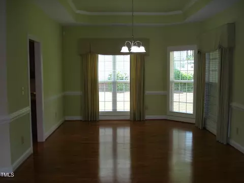 Dining - 117 Crescent Dr, Dunn, NC 28334 photo 1 of 3