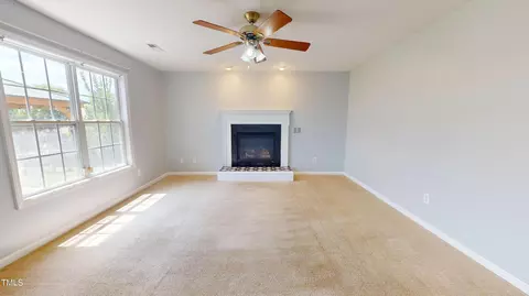 Living - 14 Gloucester Ct, Cameron, NC 28326 photo 3 of 6