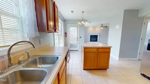 Kitchen - 14 Gloucester Ct, Cameron, NC 28326 photo 8 of 9