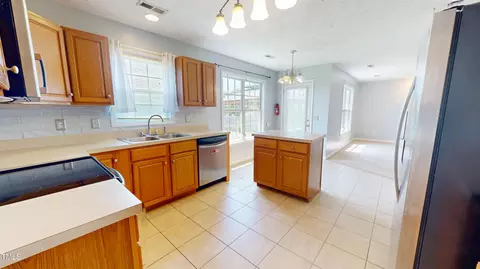 Kitchen - 14 Gloucester Ct, Cameron, NC 28326 photo 7 of 9