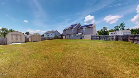 Exterior - 14 Gloucester Ct, Cameron, NC 28326 photo 5 of 18