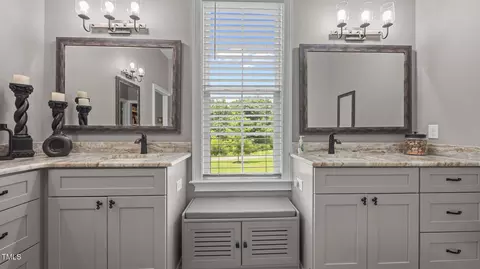 Bath - 4152 Boyd Wright Rd, Burlington, NC 27215 photo 7 of 11