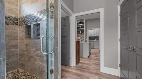 Entry Way - 4152 Boyd Wright Rd, Burlington, NC 27215 photo 3 of 6
