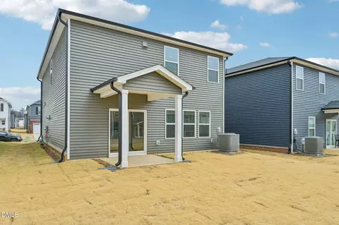 Exterior - 617 Red River Dr, Garner, NC 27529 photo 4 of 7
