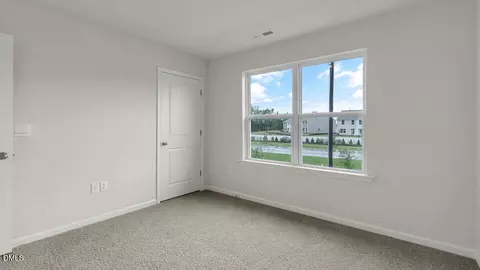 Bedroom - 200 Holmes Corner Dr, Smithfield, NC 27577 photo 3 of 5