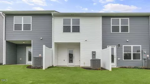 Exterior - 200 Holmes Corner Dr, Smithfield, NC 27577 photo 5 of 6