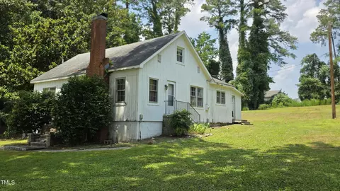 Exterior - 1015 Wait Ave, Wake Forest, NC 27587 photo 3 of 3