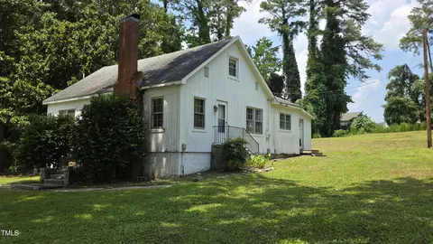 Exterior - 1015 Wait Ave, Wake Forest, NC 27587 photo 2 of 3