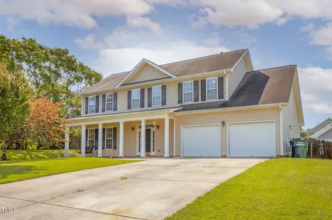 916 Edgewater Rd, Gibsonville, NC 27249