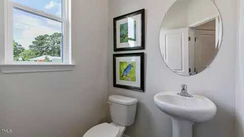 1925 Hinesley Dr, Durham, NC 27703 photo 15