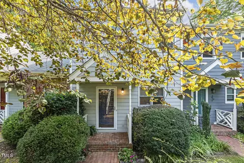 212 Cross Keys Ct, Cary, NC 27511