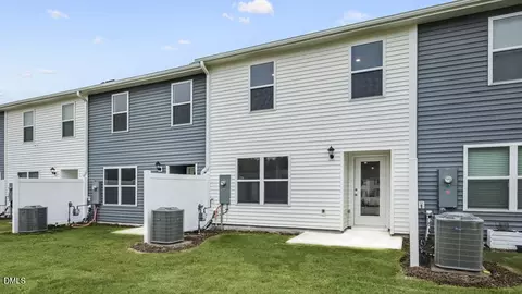 181 Holton St, Smithfield, NC 27577 photo 36
