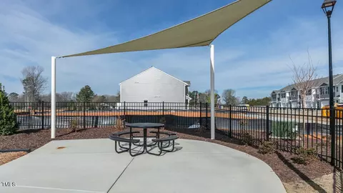 181 Holton St, Smithfield, NC 27577 photo 31