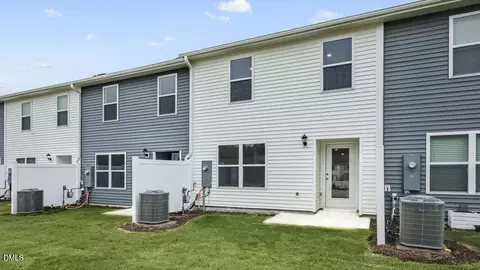 181 Holton St, Smithfield, NC 27577 photo 35