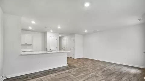 181 Holton St, Smithfield, NC 27577 photo 8