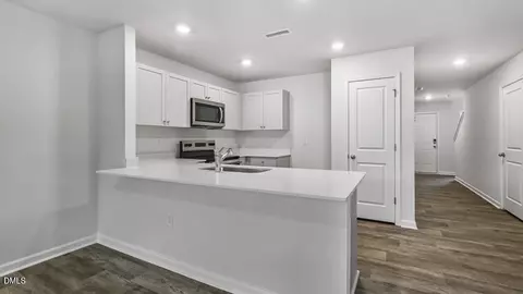 181 Holton St, Smithfield, NC 27577 photo 9