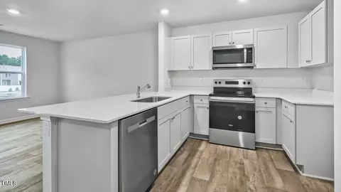 181 Holton St, Smithfield, NC 27577 photo 11