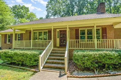 9005 Bahama Woods Ln, Bahama, NC 27503