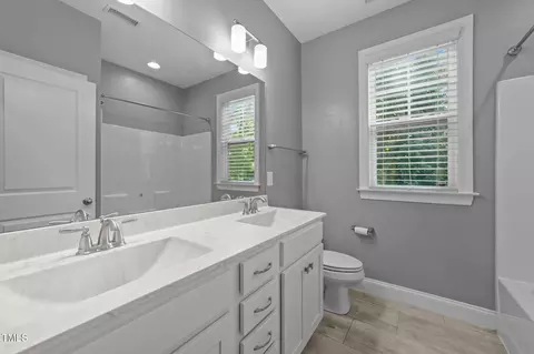 Bath - 4125 Olde Judd Dr, Willow Spring, NC 27592 photo 1 of 3