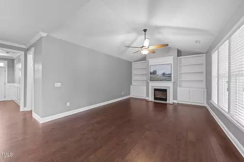 Living - 4125 Olde Judd Dr, Willow Spring, NC 27592 photo 2 of 4