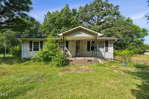 1141 Morgan Rd, Henderson, NC 27537