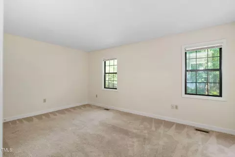 Bedroom - 15 Willow Bridge Dr, Durham, NC 27707 photo 3 of 7