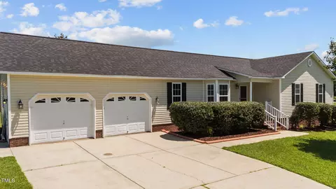 8812 Love Field Ct, Willow Spring, NC 27592