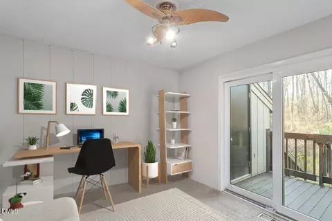 4100 Five Oaks Dr #37, Durham, NC 27707