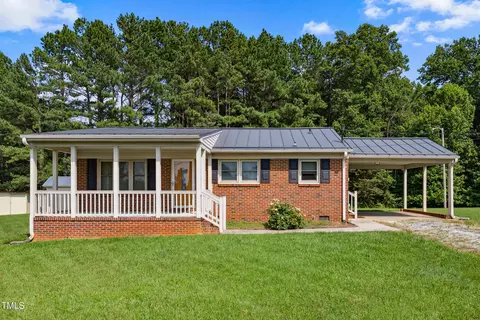 7060 Dirgie Mine Rd, Roxboro, NC 27574
