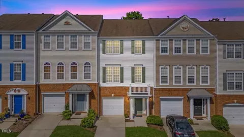 309 Ruby Walk Dr, Morrisville, NC 27560