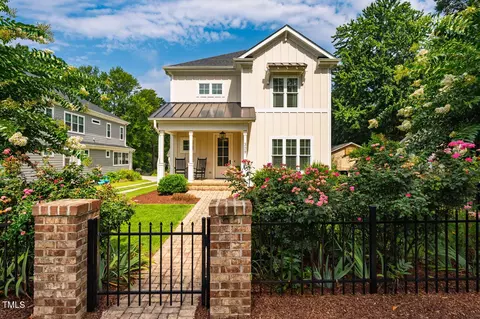 309 N Mason St, Apex, NC 27502