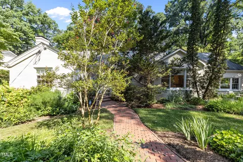 2706 Stuart Dr, Durham, NC 27707
