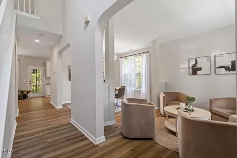 5 Bent Branch Ct, Durham, NC 27704 photo 3