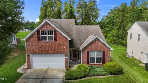 6209 Elderbush Dr, Greensboro, NC 27405