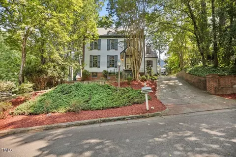 2124 Fallon Oaks Ct, Raleigh, NC 27608