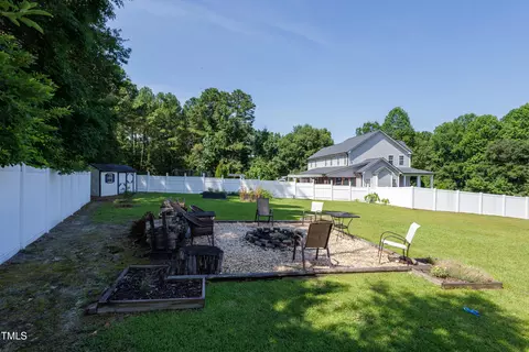Exterior - 320 Belve Dr, Garner, NC 27529 photo 4 of 5