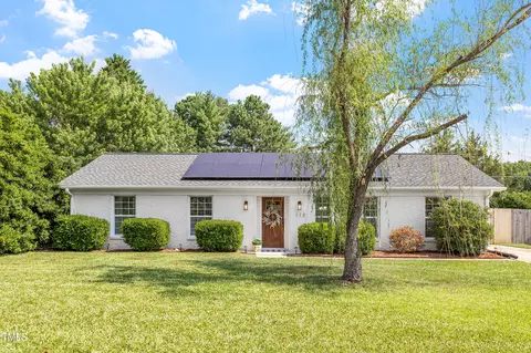 113 Electra Dr, Cary, NC 27513