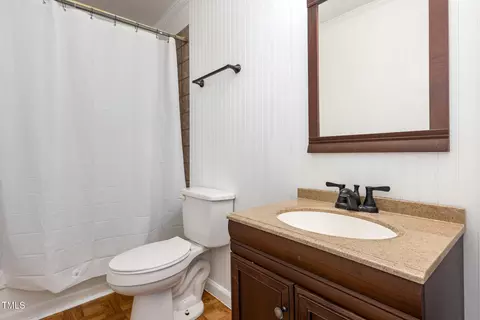 Bath - 5807 Craig Rd, Durham, NC 27712 photo 1 of 2