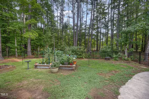 Exterior - 2006 Gottwald Ct, Garner, NC 27529 photo 8 of 15