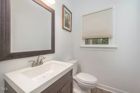 Bath - 2006 Gottwald Ct, Garner, NC 27529 photo 1 of 5